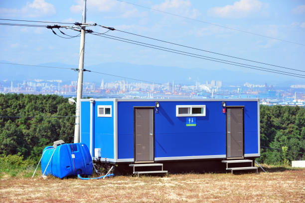 Portable bathroom trailers
