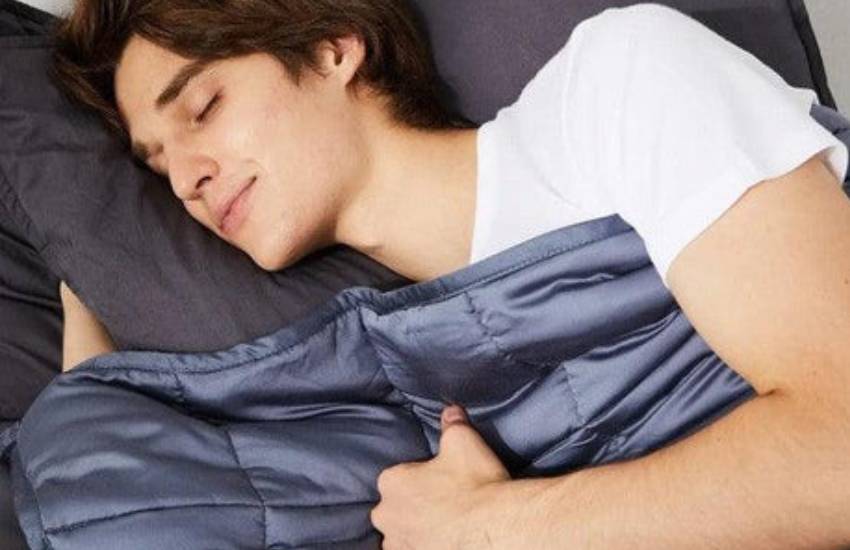 bamboo-weighted blanket