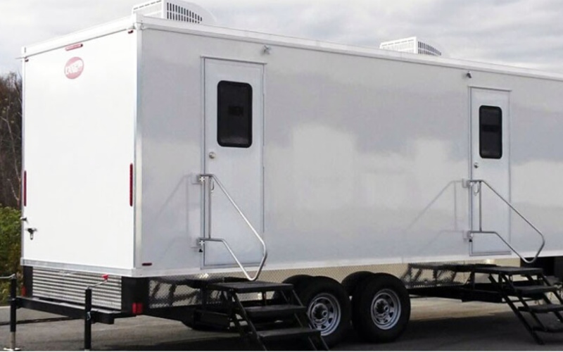 Luxury portable restrooms